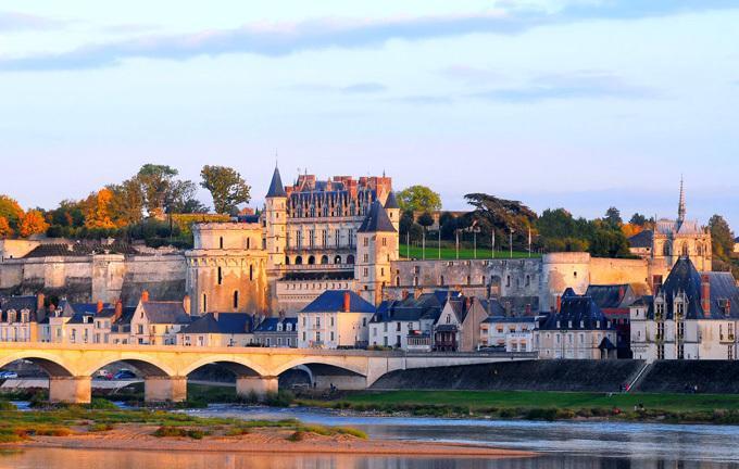 Appartement De Charme Climatise Pour 6 A 8 Pers Amboise Room photo